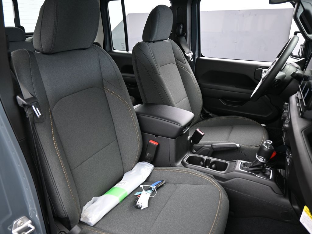 New 2026 Anvil Clearcoat Jeep Sport image 39