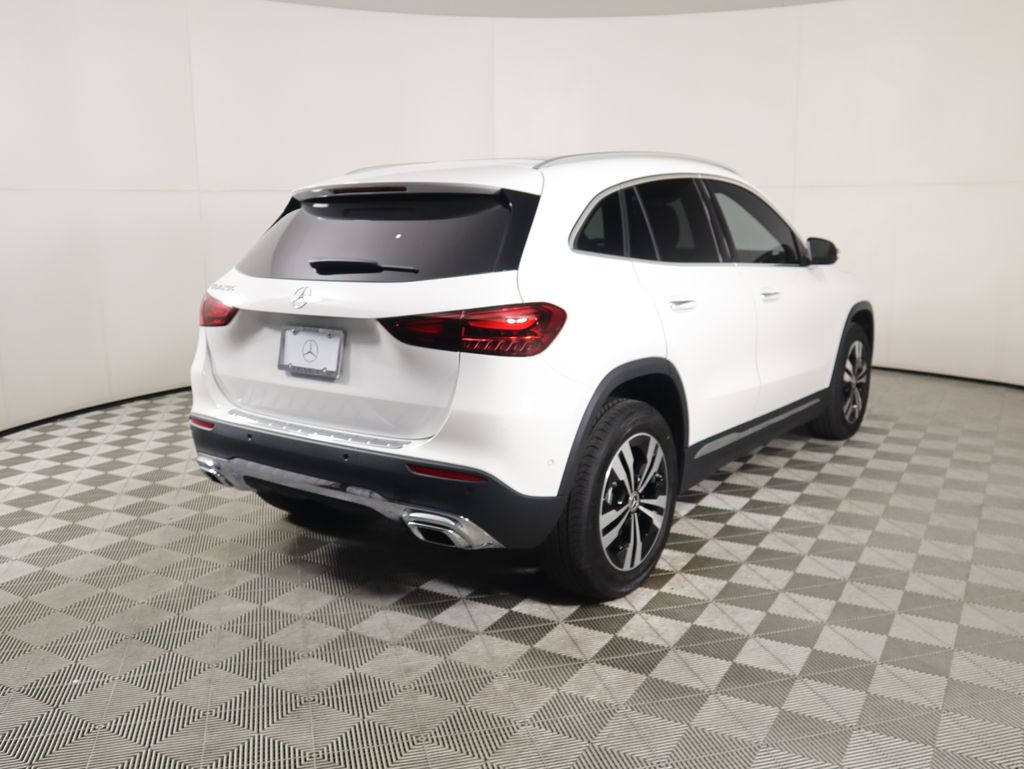 Thumbnail: 2026 Mercedes-Benz GLA - 5