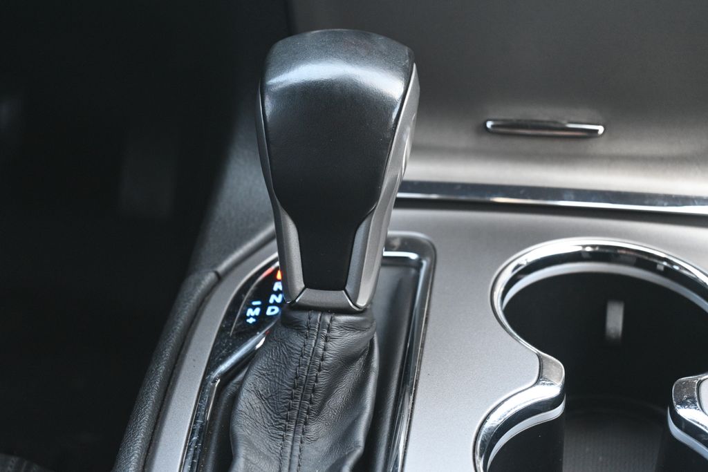 2020 Jeep Grand Cherokee Altitude Gray at Emmons Autoplex