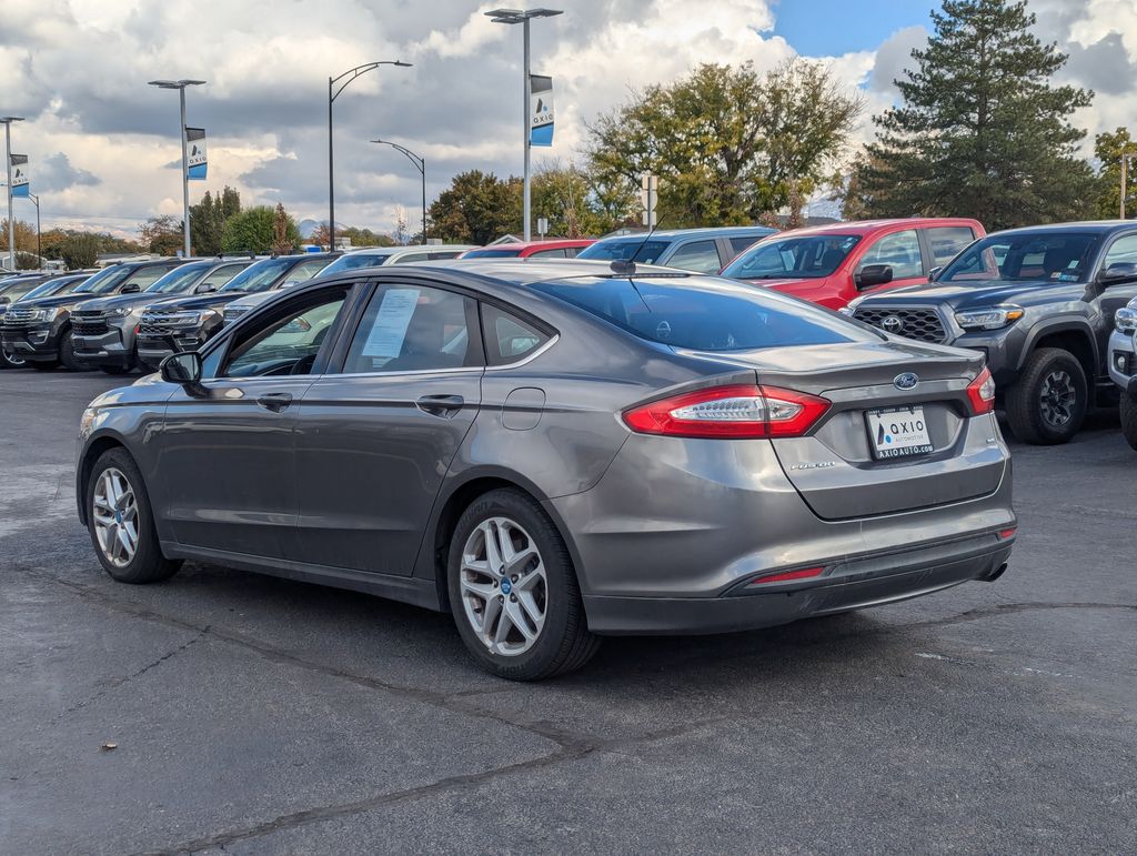 2013 Ford Fusion SE 7