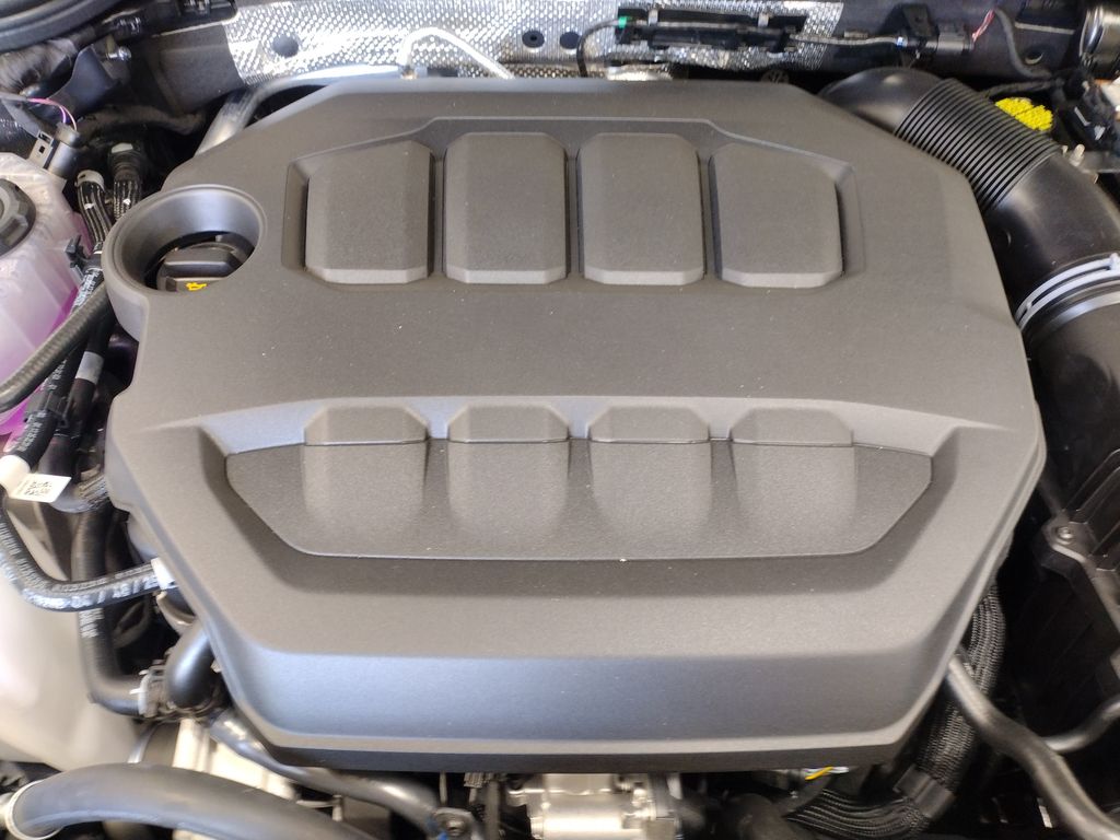 2026 Volkswagen Golf R 2.0T