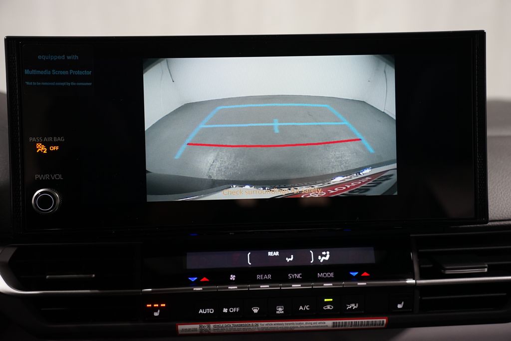 Thumbnail: 2026 Toyota Sienna - 19