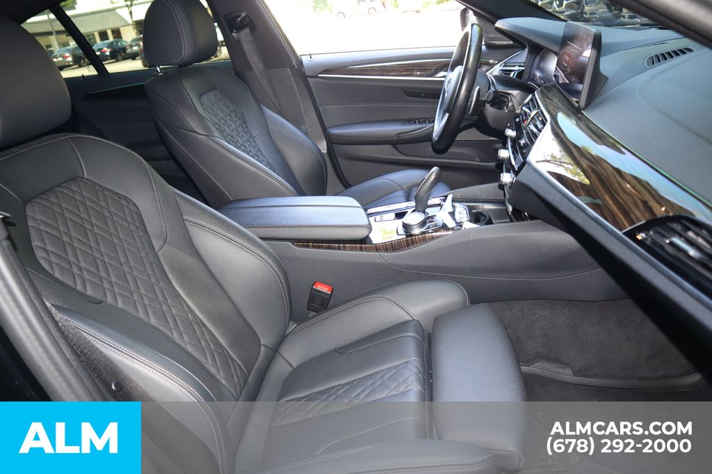 Used 2023 Black BMW 540i image 25