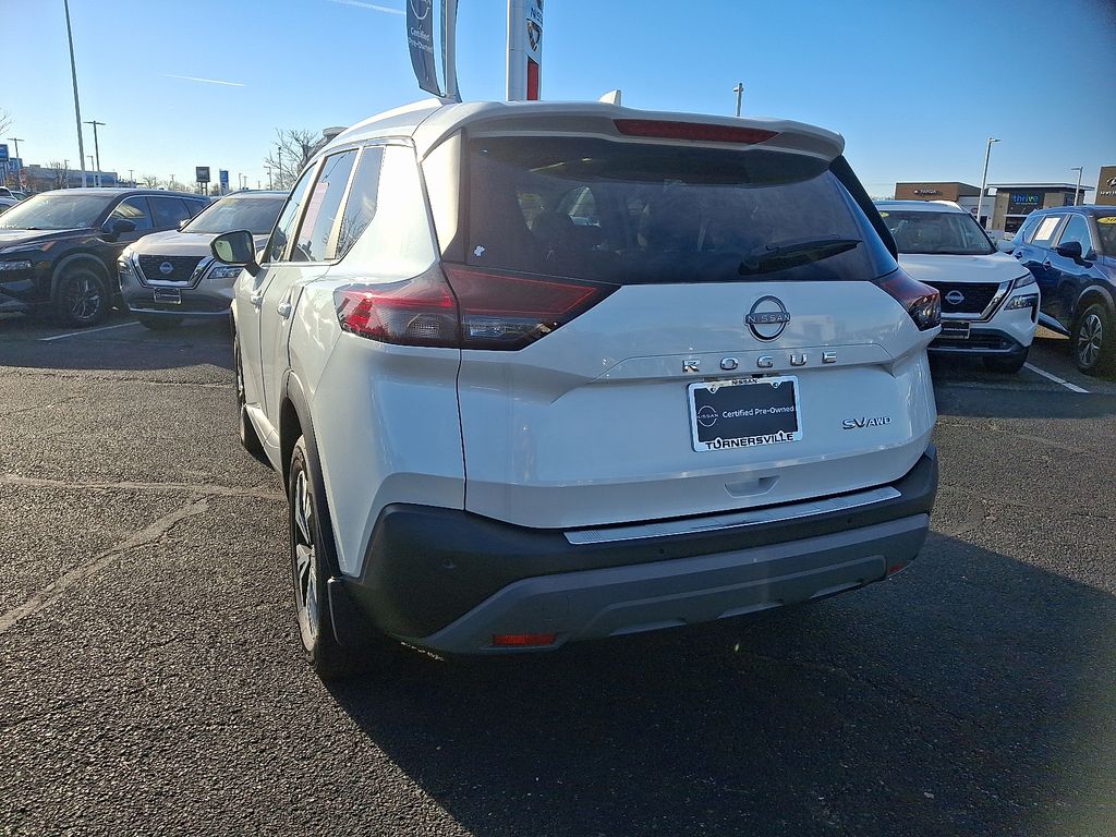 Thumbnail: 2023 Nissan Rogue - 4