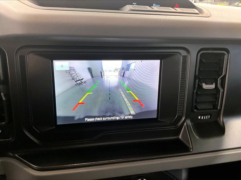 2021 Ford Bronco — photo 19