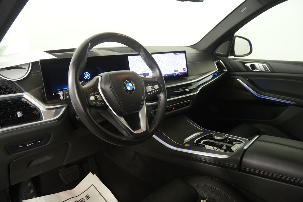 Thumbnail: 2024 BMW X5 - 12