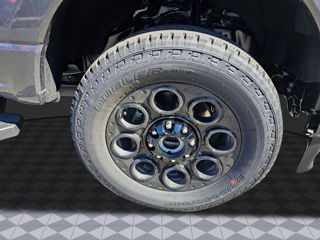 New 2025 Gray Ford XLT image 10