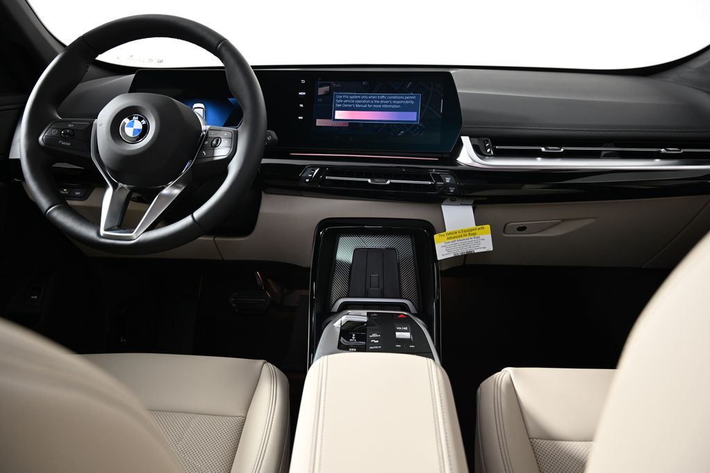 2025 BMW X1 xDrive28i 16
