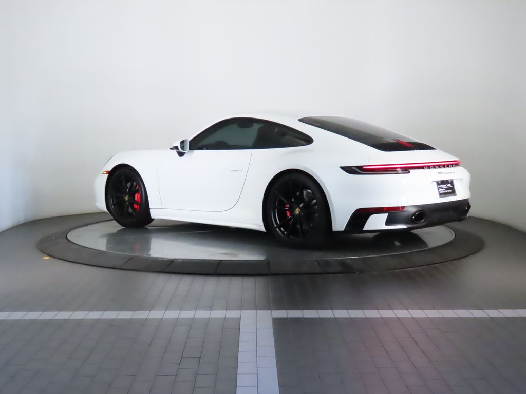 Thumbnail: 2020 Porsche 911 - 3