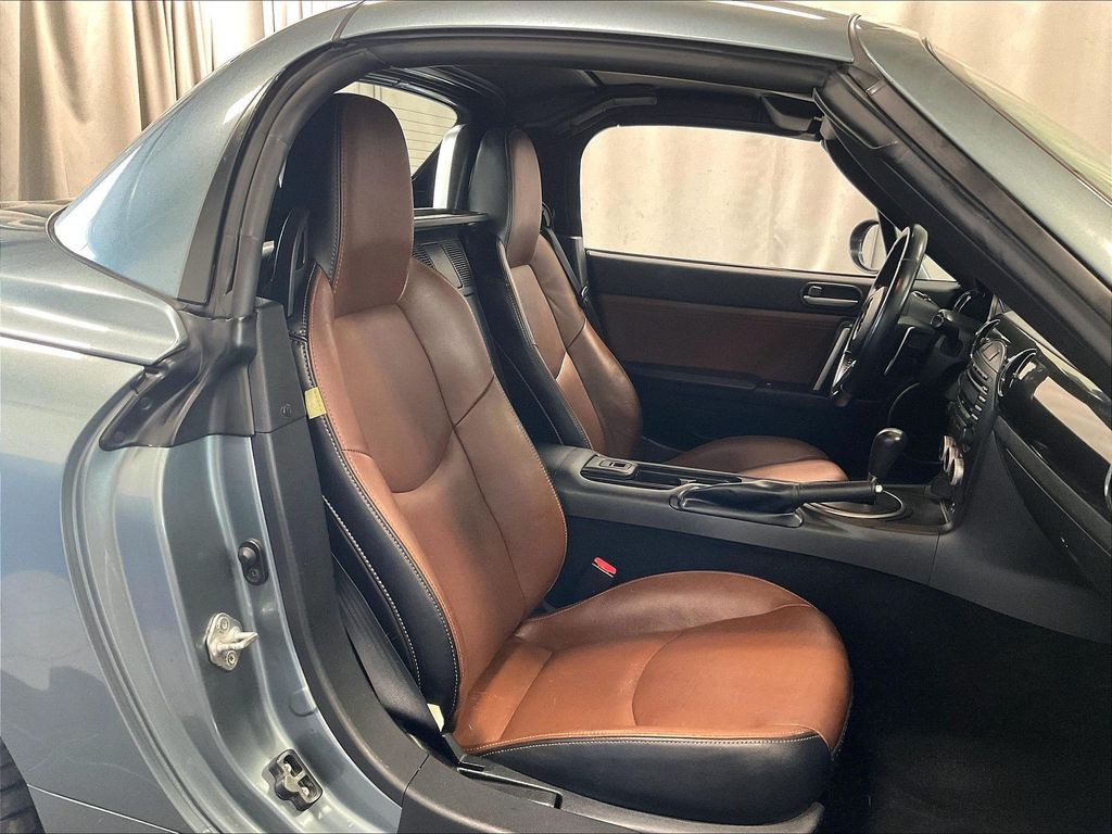 2013 Mazda Miata — photo 11