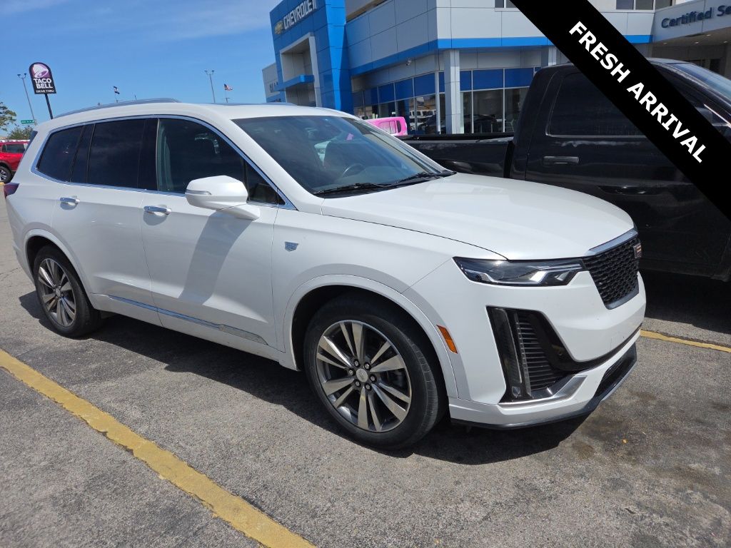 Crystal White Tricoat 2021 Cadillac XT6 Premium Luxury FWD SUV / Crossover Front-Wheel Drive 9-Speed Automatic