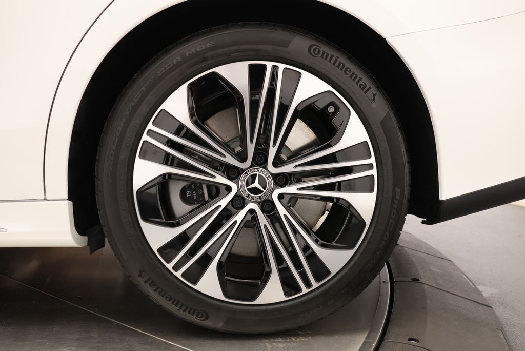 Thumbnail: 2027 Mercedes-Benz E-Class - 12