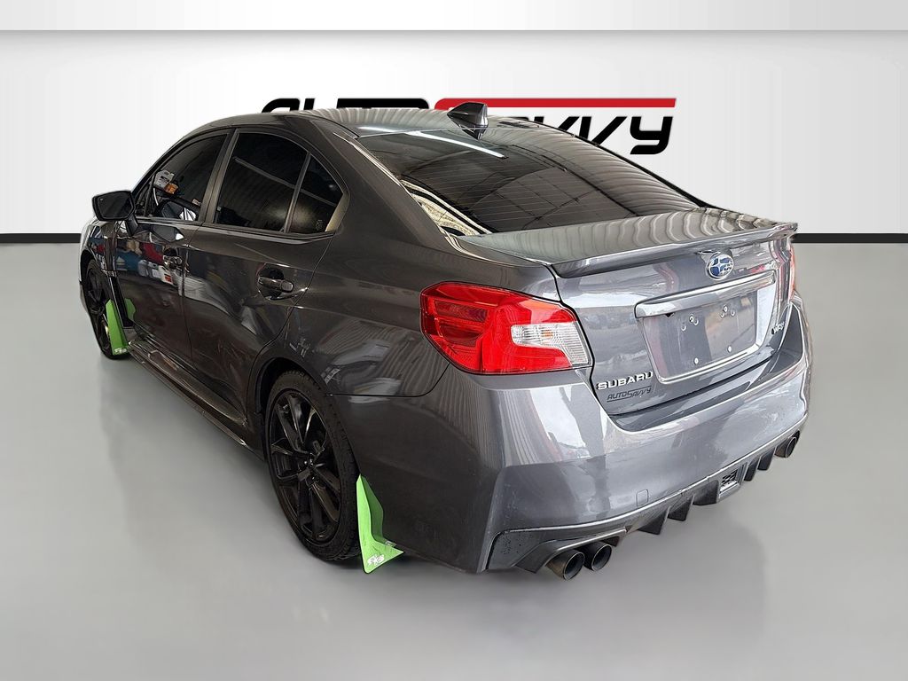 Used 2020 Gray Subaru Limited image 5