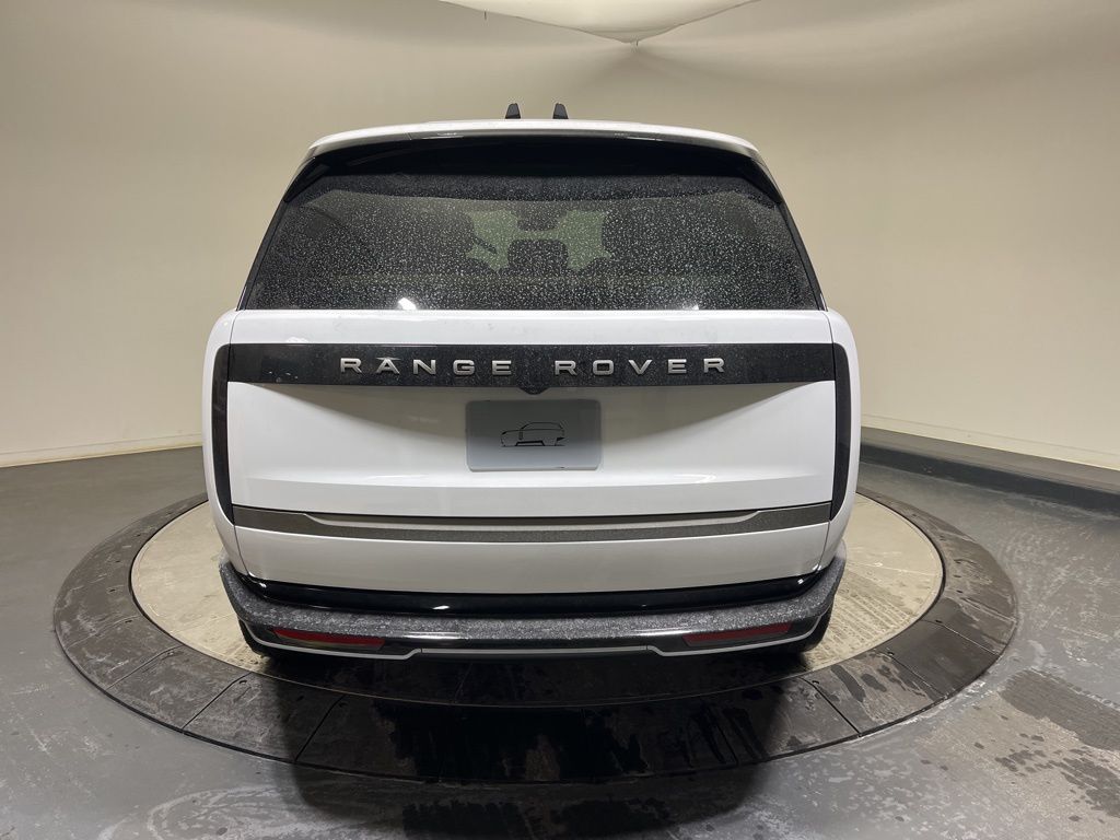Thumbnail: 2026 Land Rover Range Rover - 4