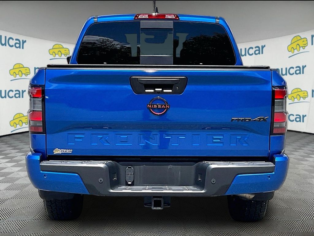 2024 Nissan Frontier — photo 5