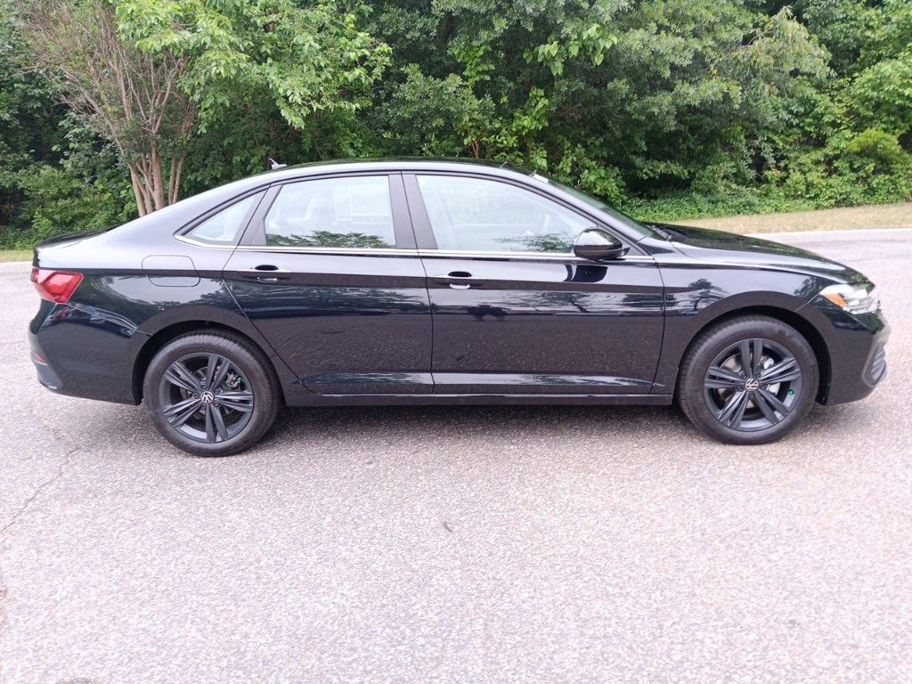 2024 Volkswagen Jetta 1.5T SE 6