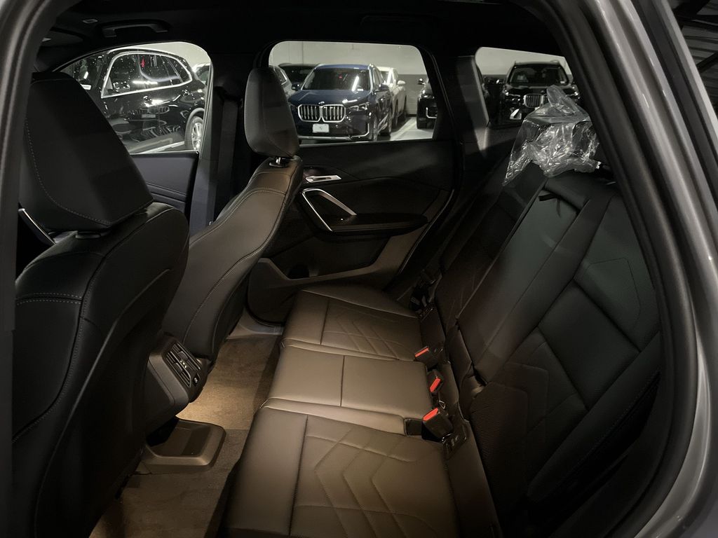 Thumbnail: 2026 BMW X1 - 23