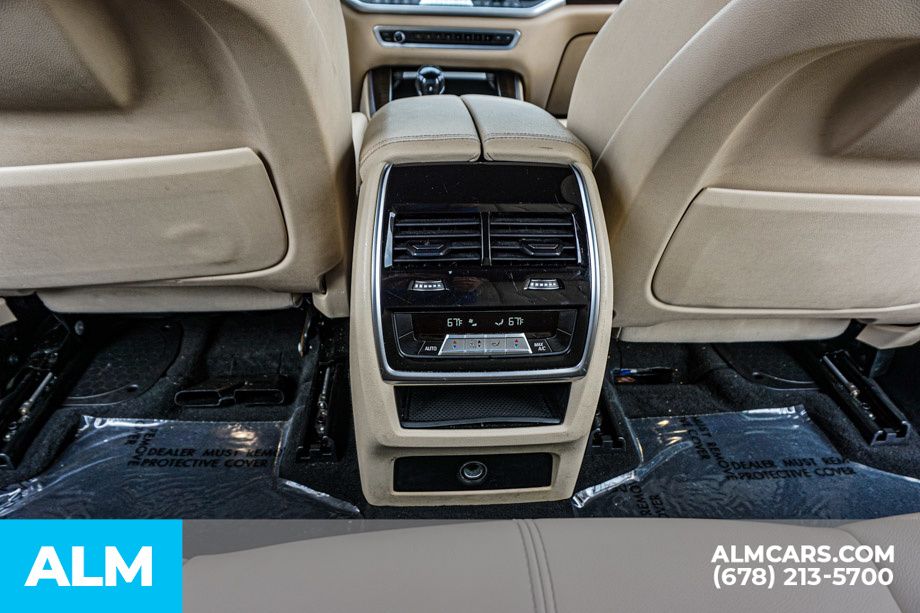 Used 2021 Black BMW sDrive40i image 31