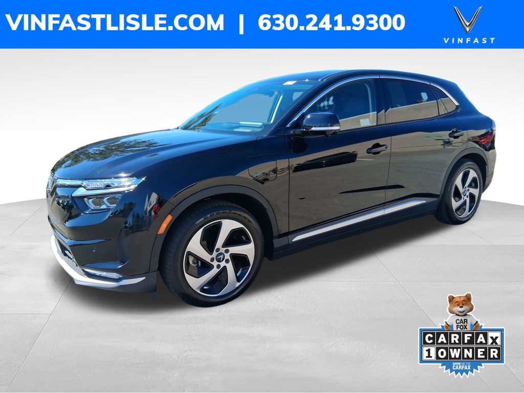 Jet Black 2023 VinFast VF8 SUV / Crossover All-Wheel Drive 1-Speed Automatic