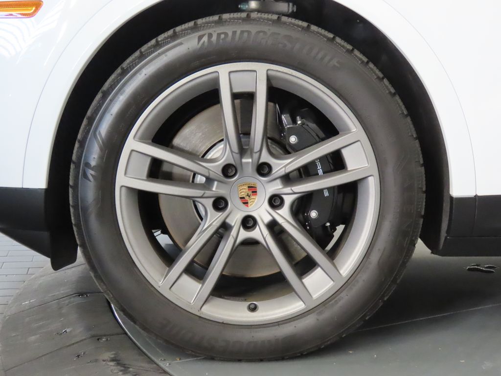 Thumbnail: 2025 Porsche Cayenne - 11