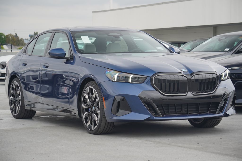 2025 BMW 5 Series 540i xDrive 3