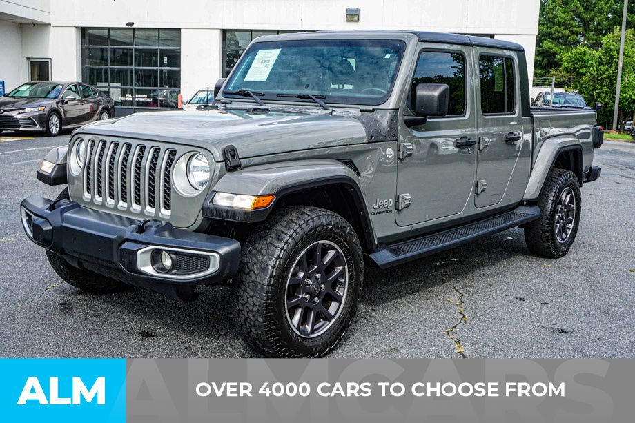 Used 2021 Gray Jeep Overland image 3
