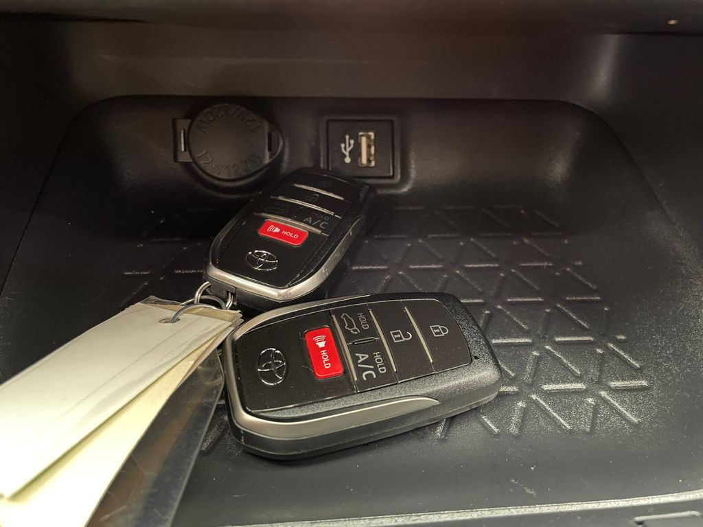 Thumbnail: 2023 Toyota RAV4 - 28