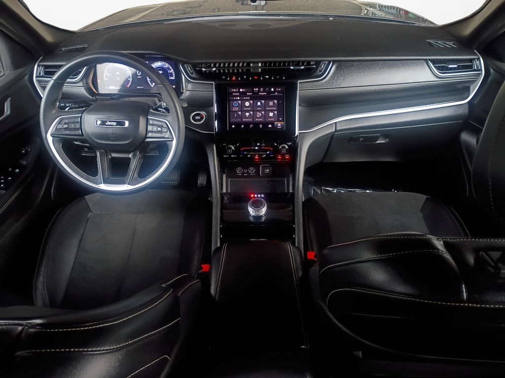 Used Car 2023 Jeep Grand Cherokee L  Altitude For Sale Under $30,000 In Austin, Texas