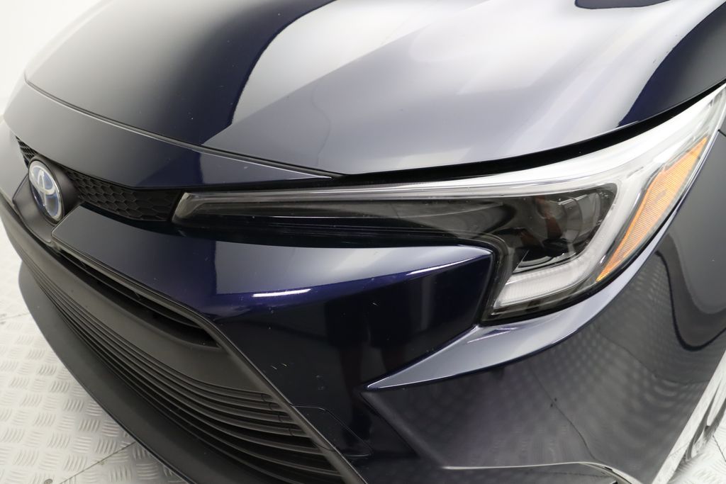 Thumbnail: 2025 Toyota Corolla - 3