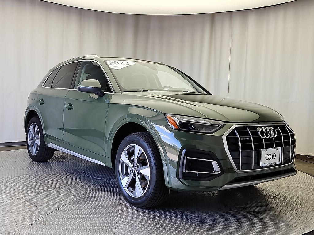 Thumbnail: 2023 Audi Q5 - 3