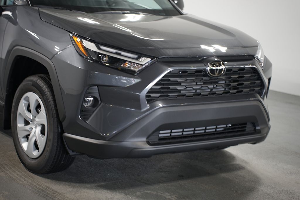Thumbnail: 2025 Toyota RAV4 - 4