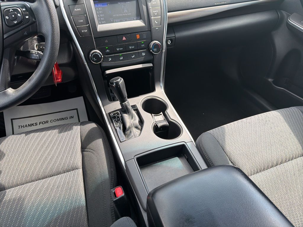 Thumbnail: 2016 Toyota Camry - 15