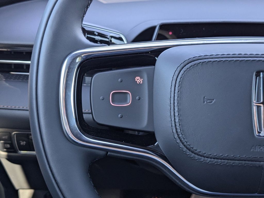 2025 Lincoln Nautilus Hybrid Premiere