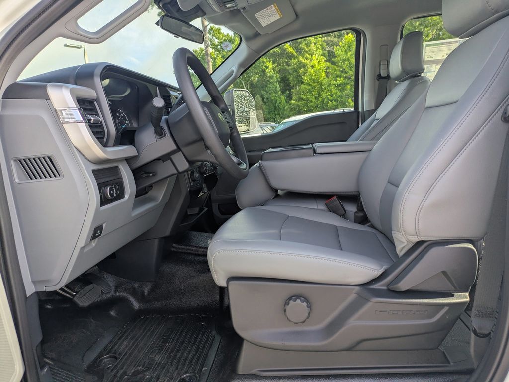 2026 Ford F-250 Super Duty XL