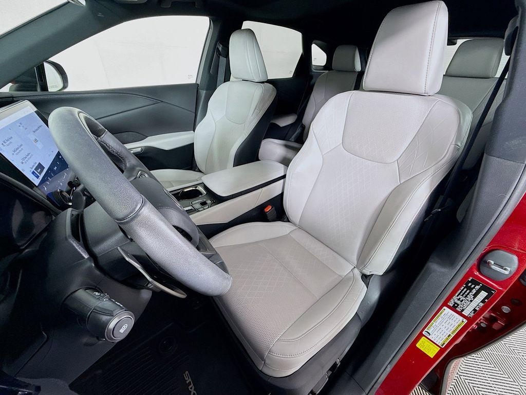 Thumbnail: 2023 Lexus RX - 20