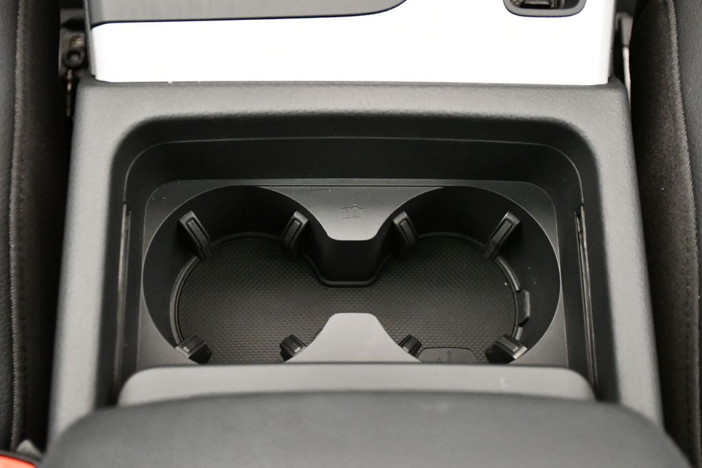 Thumbnail: 2020 Audi Q5 - 32