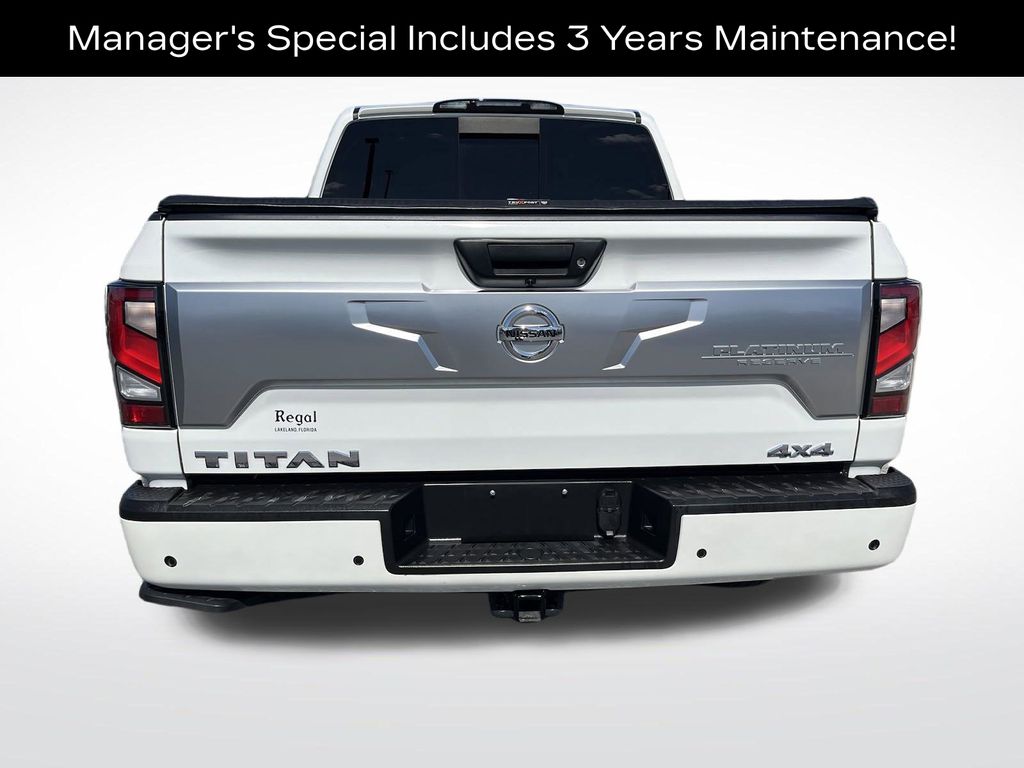 2021 Nissan Titan Platinum Reserve 6