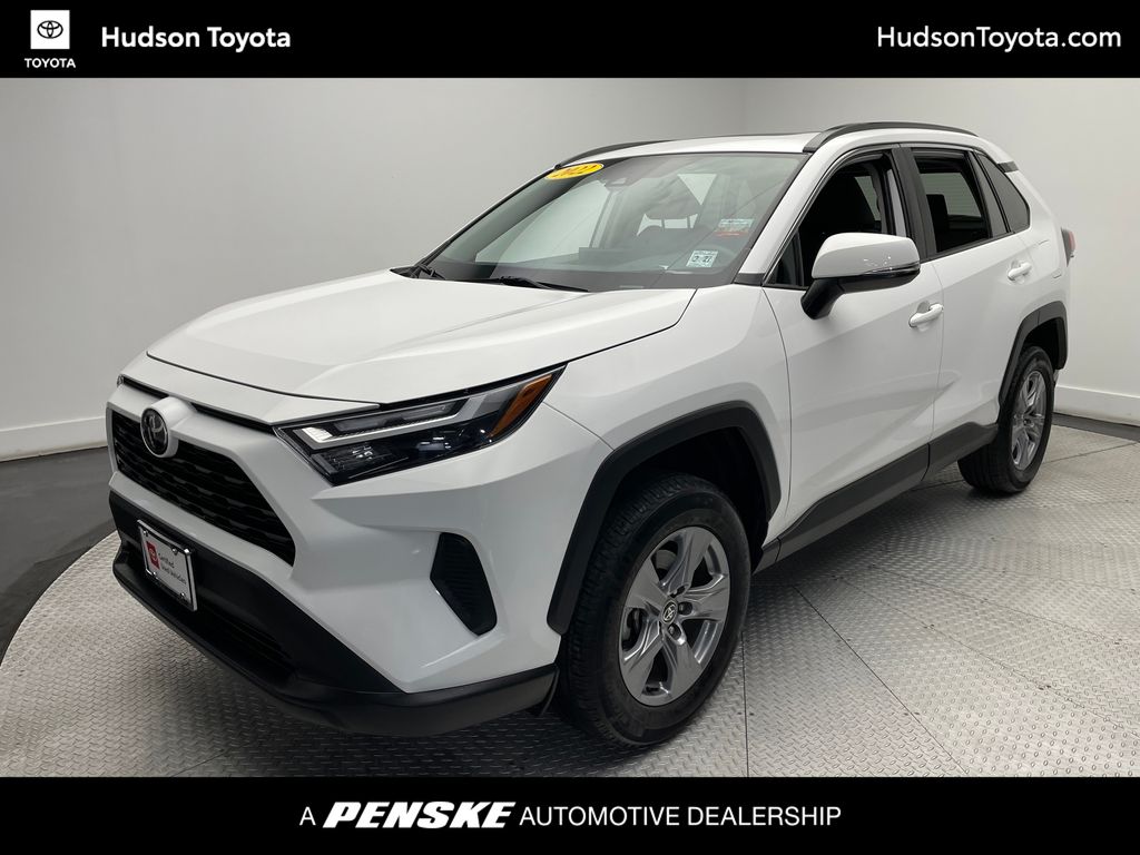 2022 Toyota RAV4 XLE Hero Image