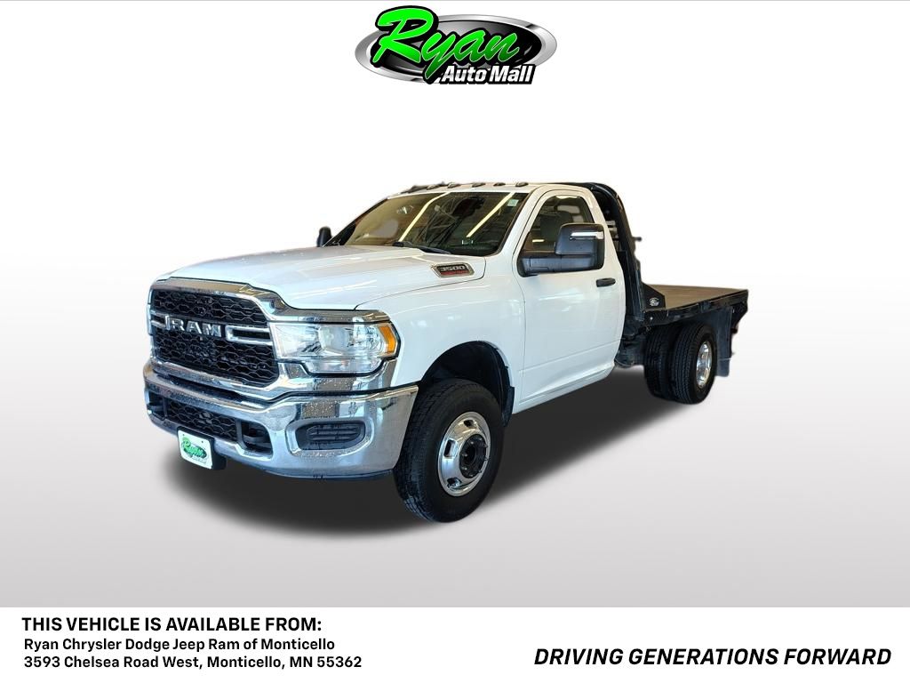 Bright White Clearcoat 2023 RAM 3500 Chassis Pickup Truck Four-Wheel Drive 8-Speed Automatic