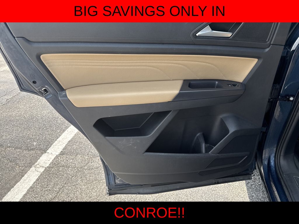 2021 Volkswagen Atlas Cross Sport 3.6L V6 SE w/Technology  at DeMontrond Auto Country