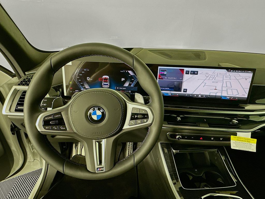 2026 BMW X5 M60i 10