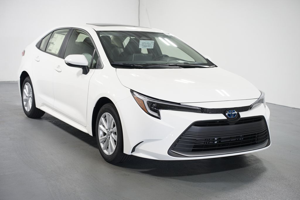 Thumbnail: 2025 Toyota Corolla - 3