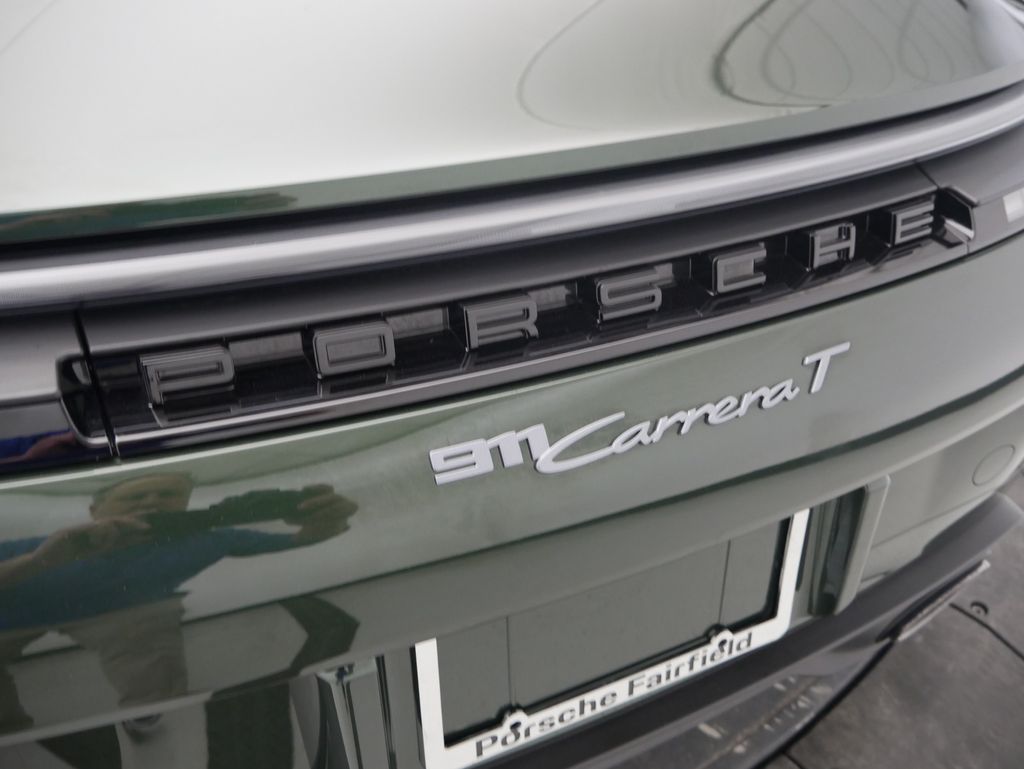 Thumbnail: 2026 Porsche 911 - 11