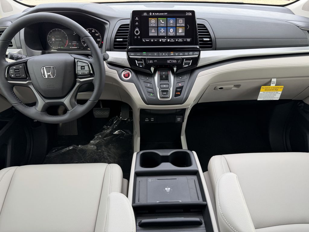 new 2026 Honda Odyssey car, priced at $41,938