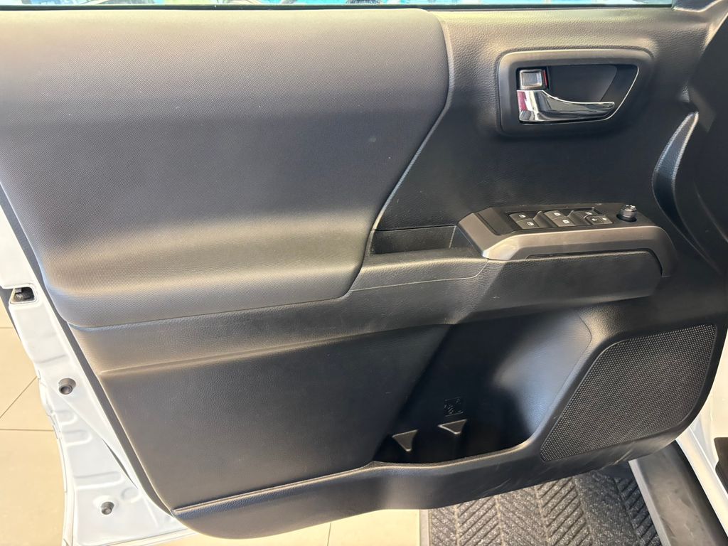 2021 Toyota Tacoma TRD Off-Road
