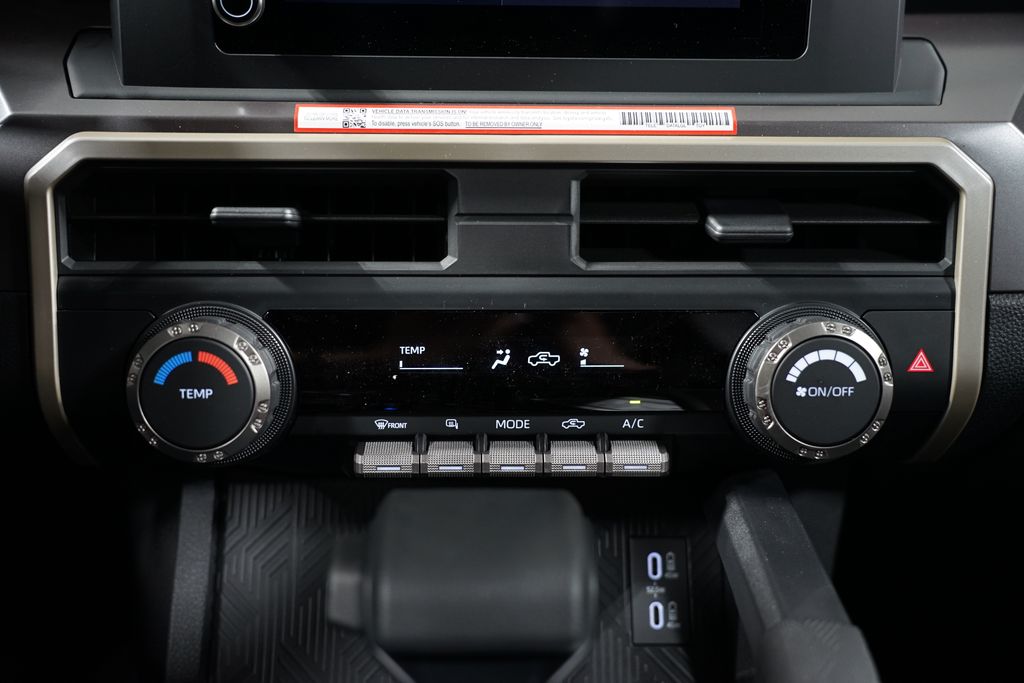 2025 Toyota Tacoma SR5 22