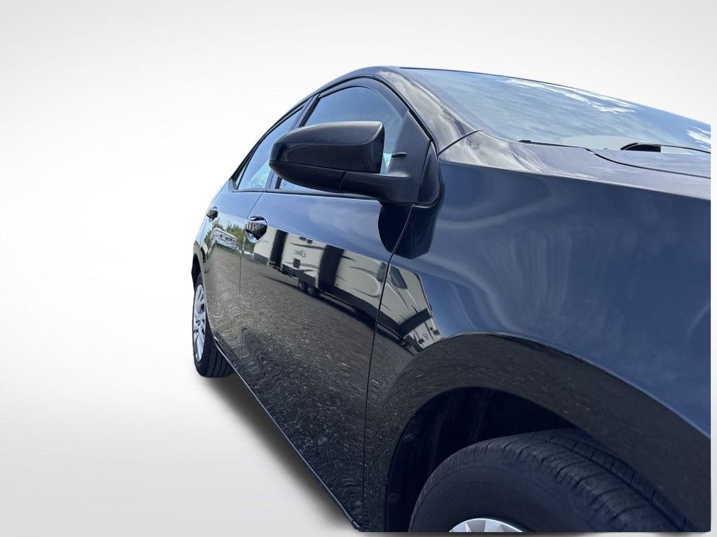 2016 Black Sand Pearl Toyota Corolla LE FWD Sedan