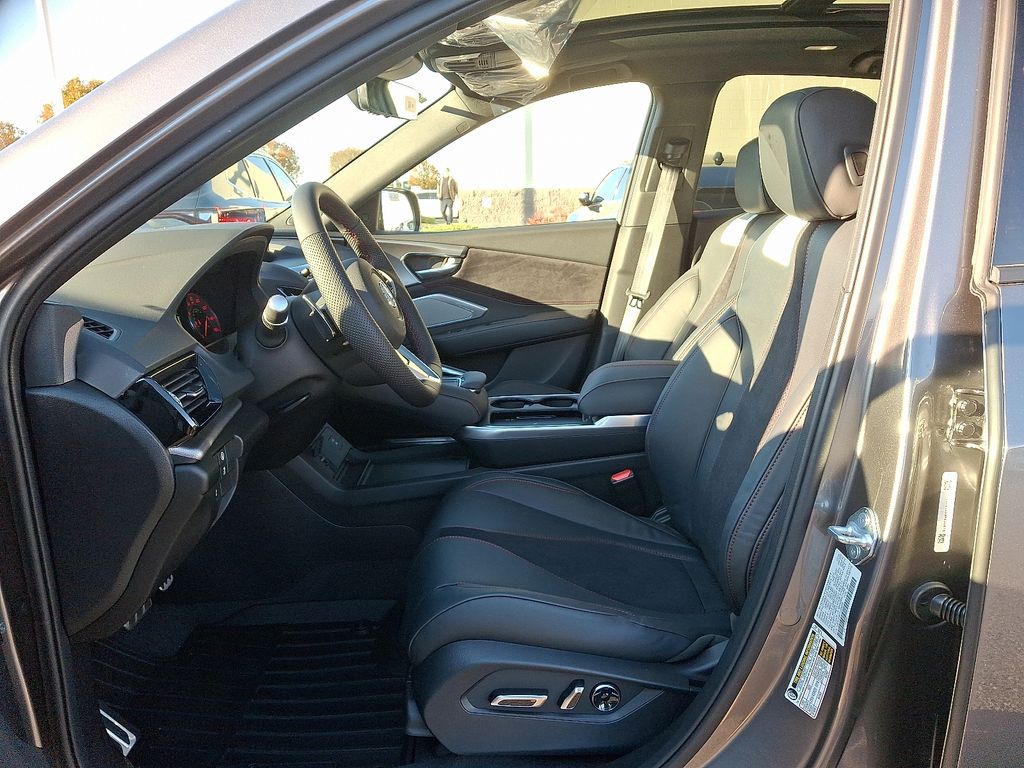 Thumbnail: 2026 Acura RDX - 5