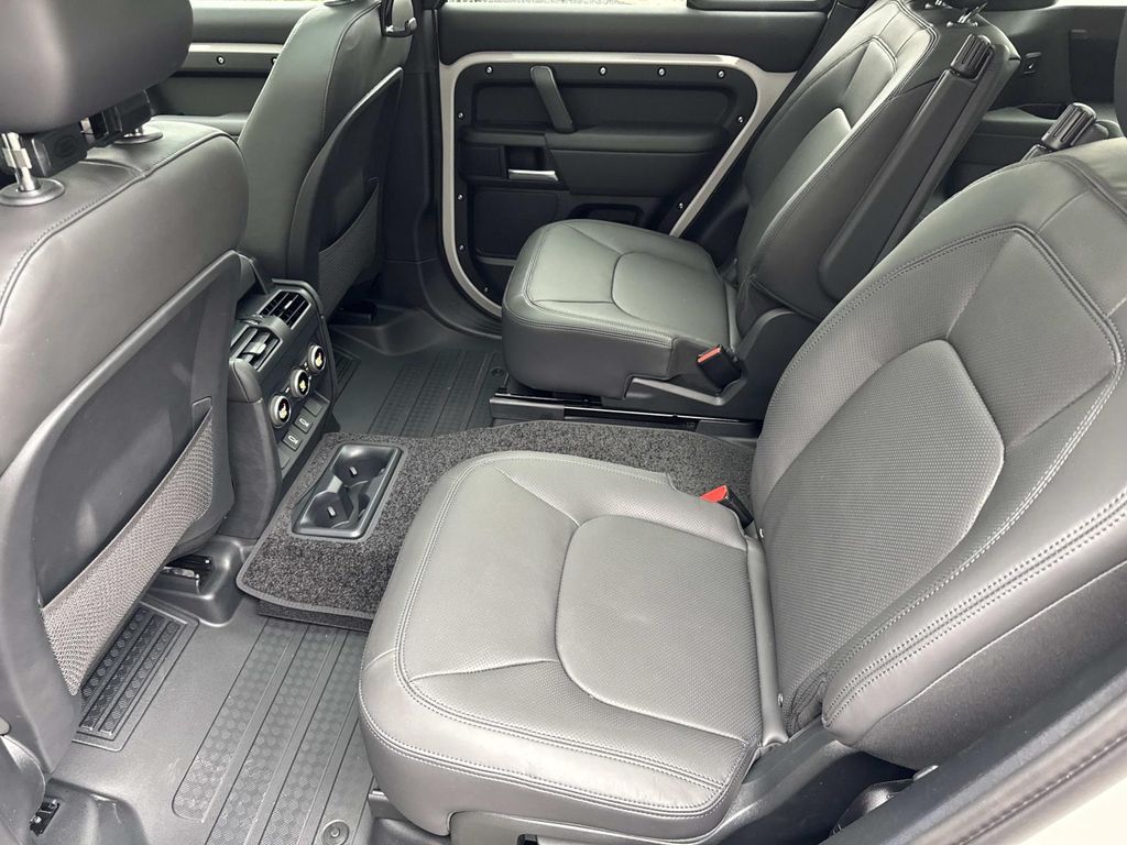 New 2026 Gray Land Rover X-Dynamic SE image 15