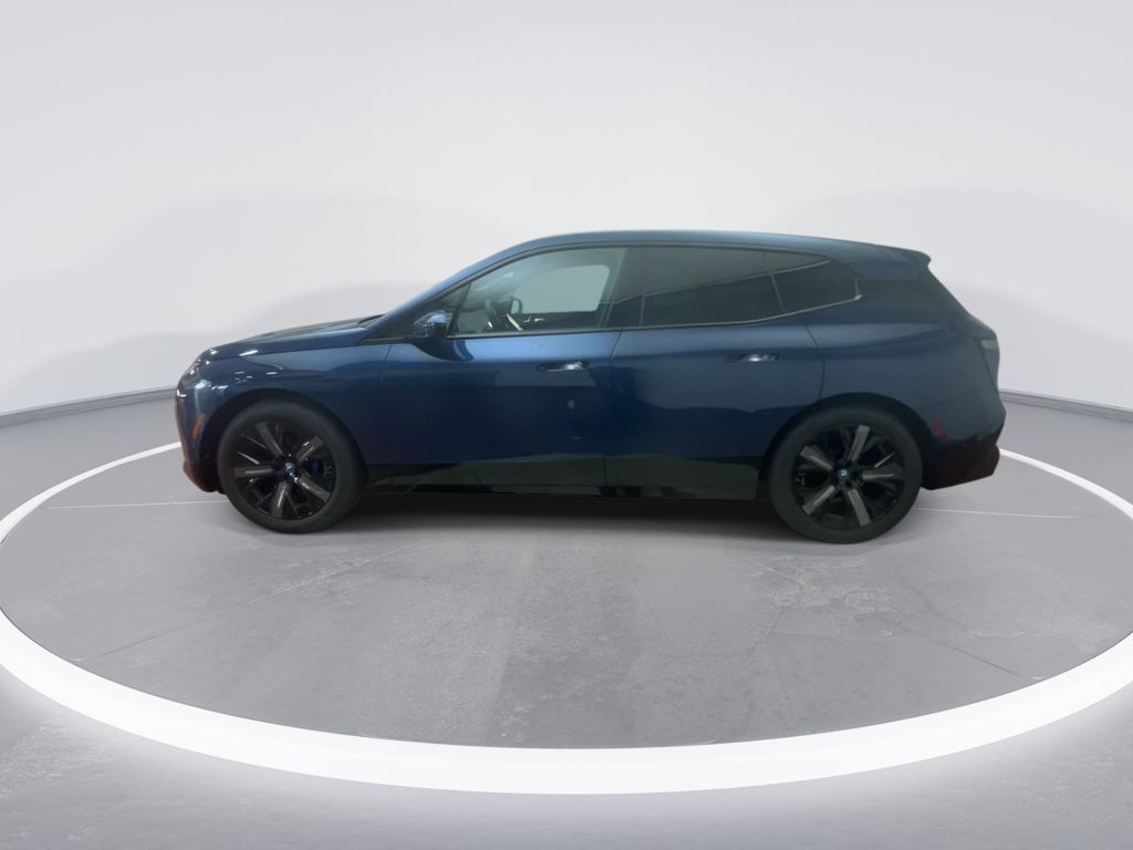 2025 BMW iX xDrive50 5